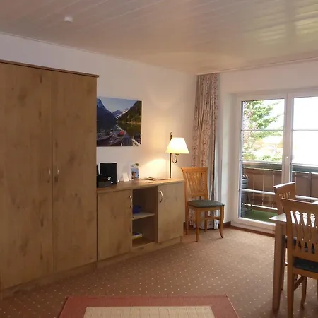 Silberdistel Garni Gasthof 3*