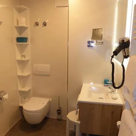 Silberdistel Garni 4* Bolsterlang